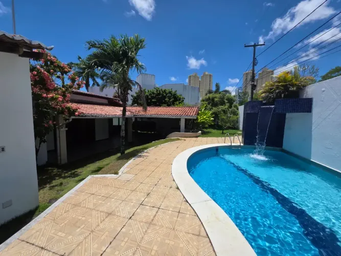 Casa de alto padrão à venda em Candelária Natal RN | condomínio fechado 4 suítes 1031m² pi