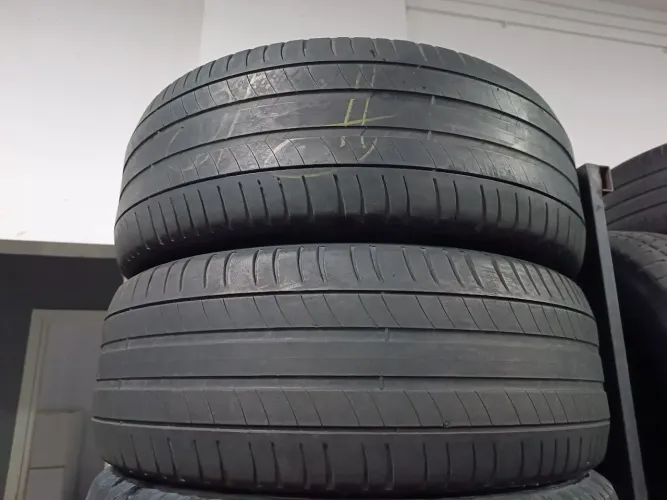 215/55 R 17 - Michelin - Ótimo Estado ( Aceito cartões - Leia a Descrição )