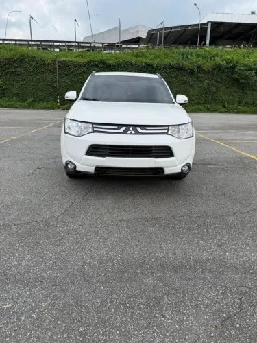 Mitsubishi Outlander 2.0 16V 160cv Aut. 2015