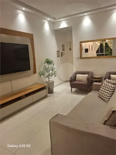 Apartamento à venda com 3 quartos, sendo 1 suíte, no condomínio Praça, Rio de Janeiro - RJ