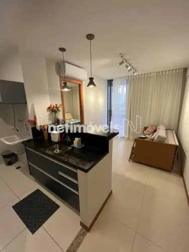 Apartamento 1/4 Porteira Fechada a 800m do Porto da Barra