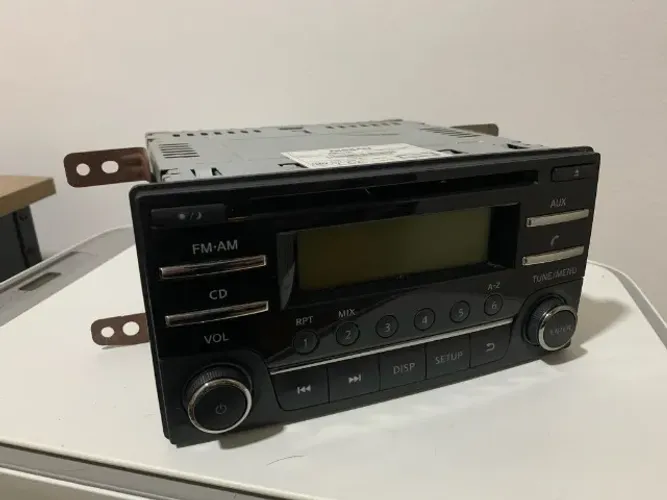 Som Nissan MARCH ORIGINAL Radio Cd Player Bluetooth