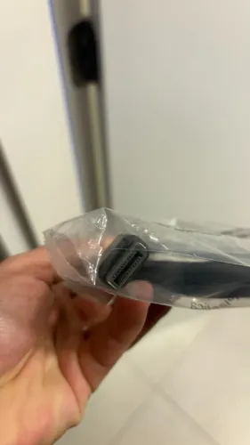 Cabo DisplayPort novo
