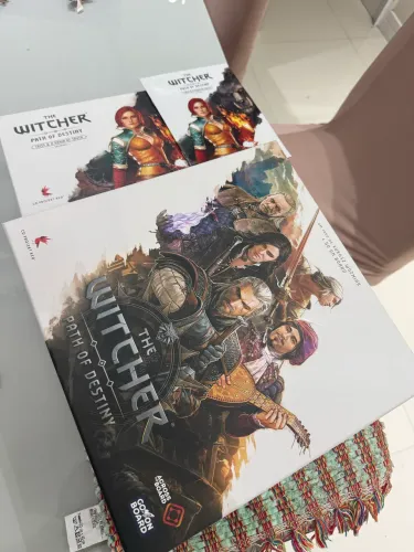 The witcher path of destiny deluxe + expansão triss