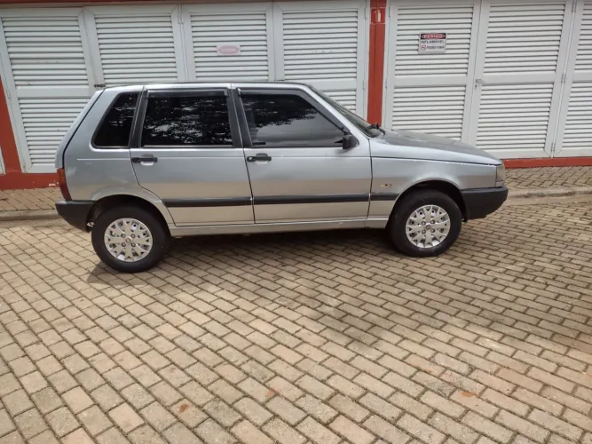 Fiat Uno Mille 1.0 Electronic 4P 1995