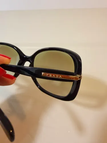 Óculos solar Prada