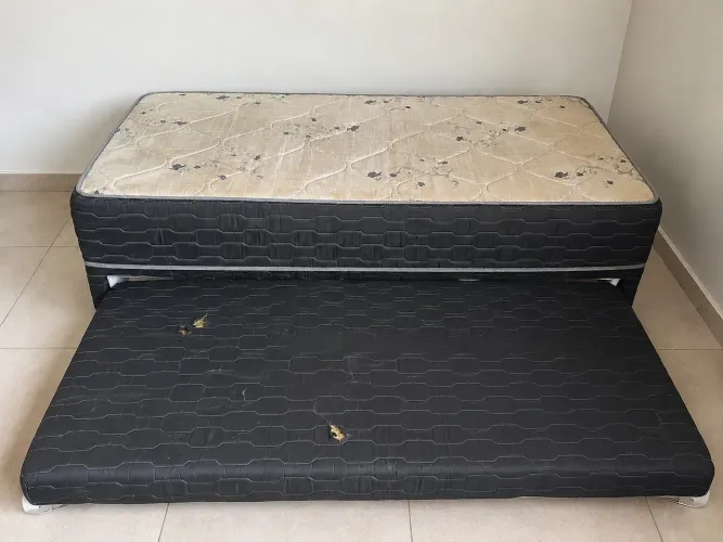 Cama solteiro bicama