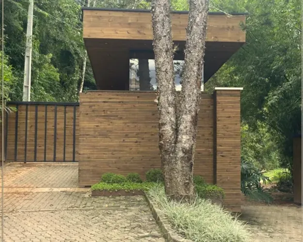 TERRENO À VENDA EM ITAIPAVA - PETRÓPOLIS/RJ
