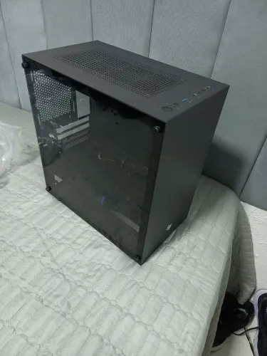 GABINETE GAMER PICHAU HX300 GLASS PRETO