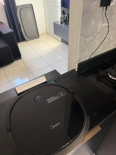 Robô Aspirador Midea 