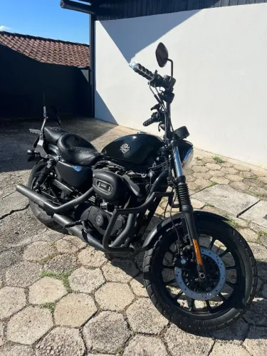 Harley Davidson 883R 2009