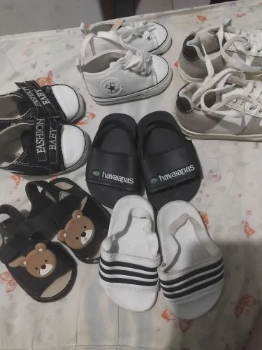 Sapatinhos pra bebê usado