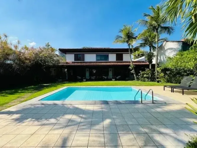 Mansão no condomínio Nova Ipanema com 800m2 Salão sl jantar 4 suites lazer completo