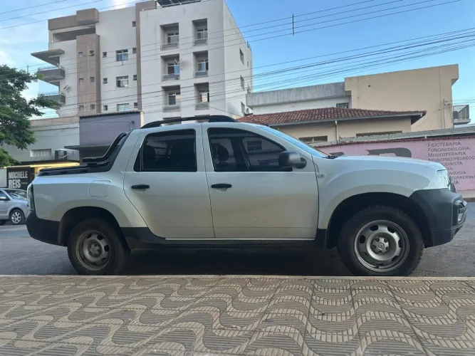 Renault Duster Oroch PRO 1.6 Flex 16V Mec. 2023