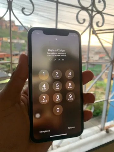 iPhone XR 64gb p vender logo