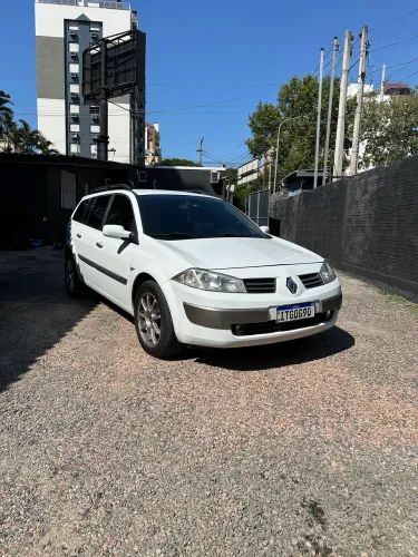 Renault Megane Grand Tour Dynam. Hi-flex 1.6 16V 2013