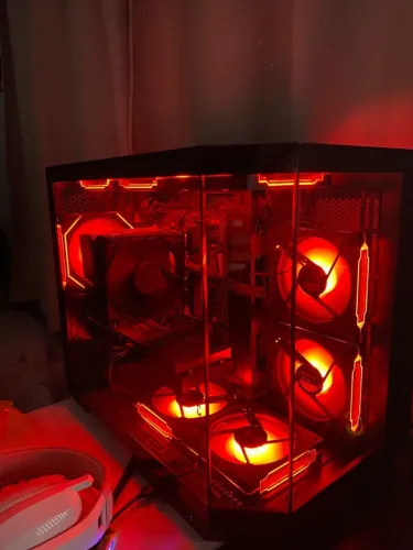 PC Gamer Ryzen 5 5500 + RTX 3060 12GB + 16GB RAM + 650W