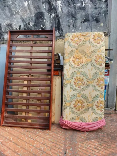 Cama e Colchão
