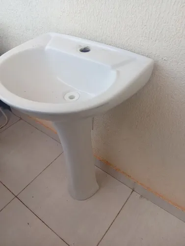Conjunto de pia pra banheiro