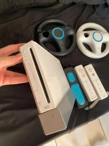 Vendo Nintendo Wii Desbloqueado só o filé
