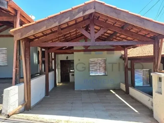 Casa à Venda - Condomínio Millennium II - Mogi das Cruzes.