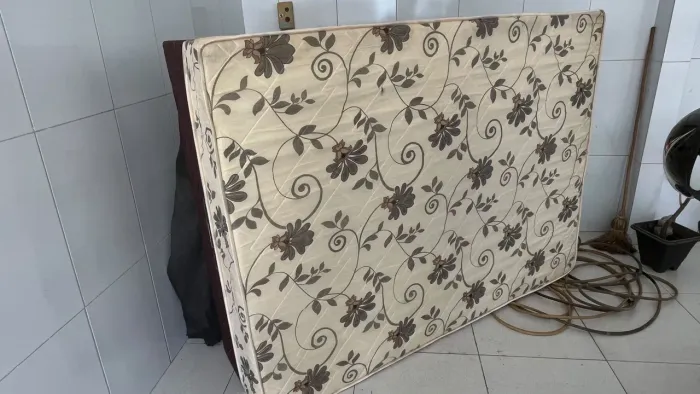 Cama Box 