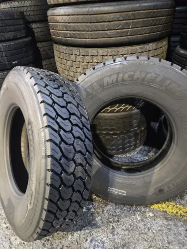 Pneu 295/80R-22,5 Tração Recap