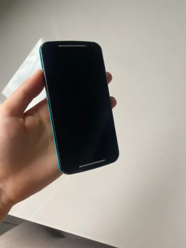 Moto G2 (2ª geração) - Não liga - Para peças