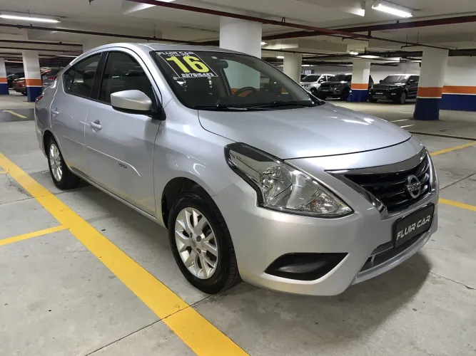 Nissan Versa SL 1.6 16V Flexstart 4P Mec. 2016