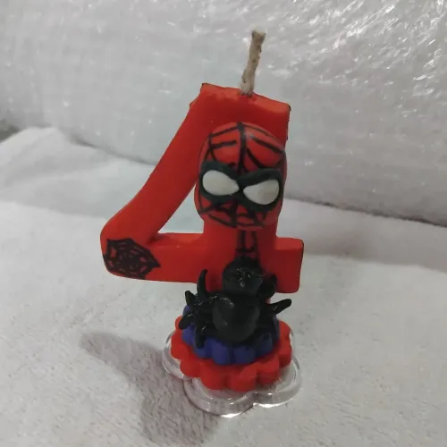 HOMEM Aranha  Vela de Aniversário ,4 Anos .