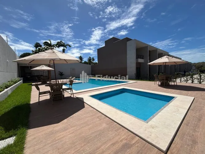 PRONTO P/ MORAR! Duplex novo c/ 86,20m², 02 súites (master c/ varanda) c/ opção da 3ª, amp