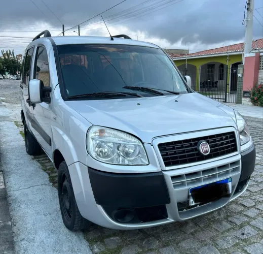 Fiat Doblo Essence 1.8 Flex 16V 5P 2016