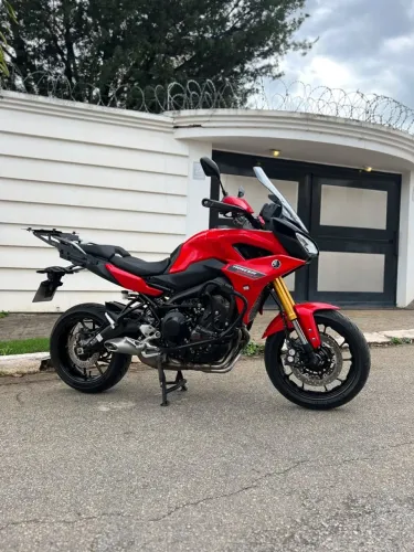 Tracer 900 GT Vermelha 2023 MT09 Tracer