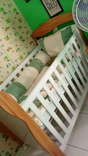 Berço cama semi novo