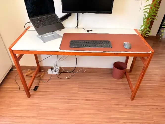 Mesa de Escritório Adrian 140cm Espresso Móveis Branca E Mel