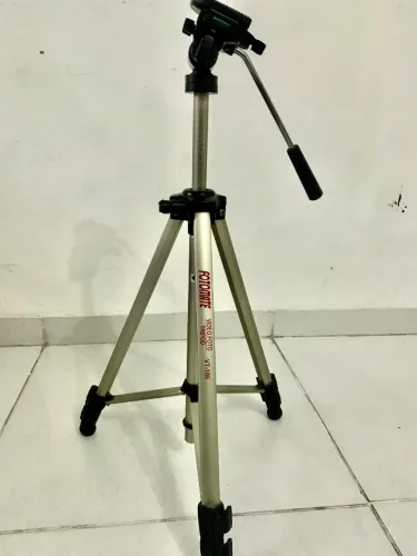 Tripé Fotomate VP-106 , 152cm, alumínio 