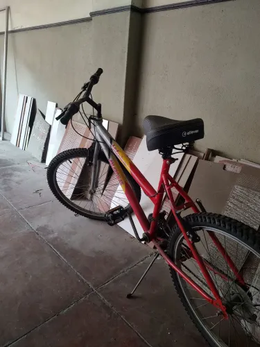 Vendo bicicleta em perfeito estado