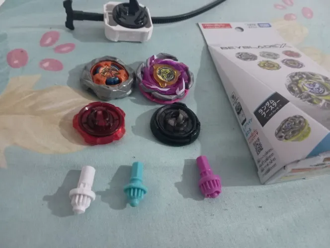 Lote de Beyblade X