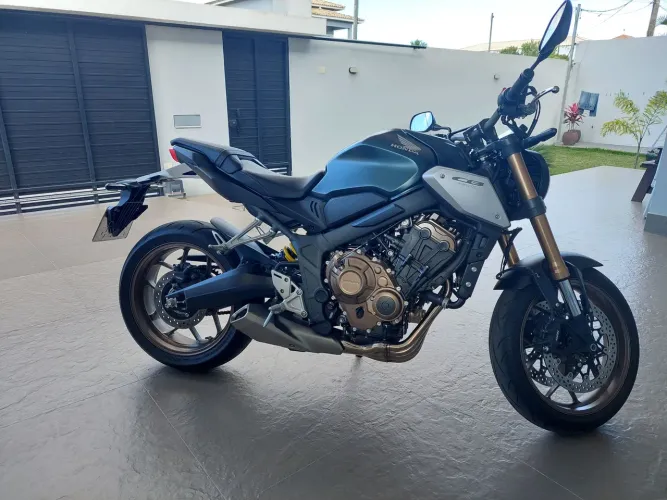 Cb 650r verde único dono