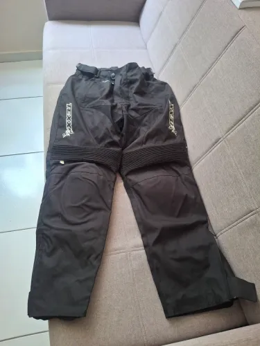 Conjunto de Calça e Jaqueta para motociclista