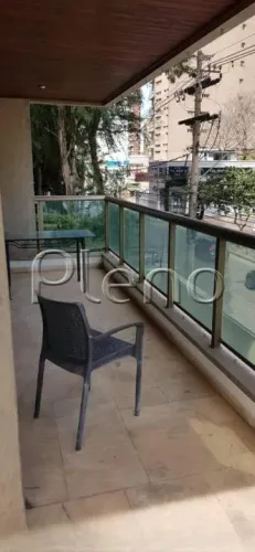 Apartamento à venda com 4 suítes no Cambuí, Campinas.