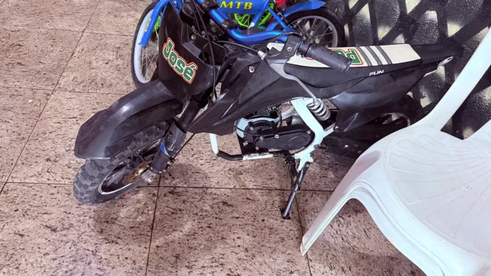 Mini moto infantil 