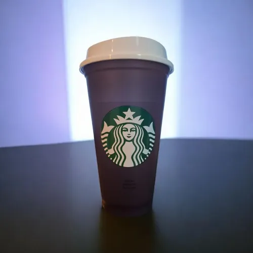 Copo Starbucks