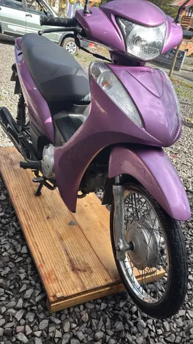 Vendo HONDA biz 125 ks 2012