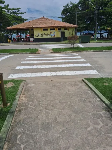 Apartamento pé na areia na praia Perequê-Açu em Ubatuba