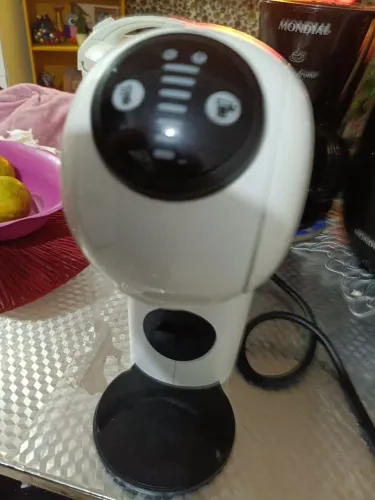 Cafeteira Dolce Gusto 