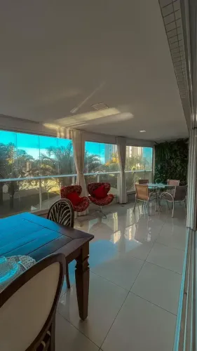 HEMISPHERE Aluguel com 200M/ 4 suítes / 3 varandas / Sala ampla / Lavabo / Dependência com