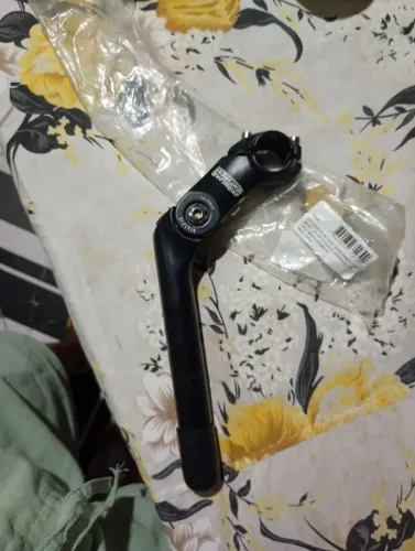 SUP GUIDAO ALUMÍNIO. AJUST. AHEAD 90MM PT XT-8K IMPORT. JPP IMPORTAÇÃO E EXPORTAÇÃO LTDA