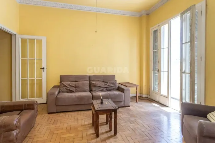 Apartamento mobiliado com 2 quartos para locação no bairro Floresta