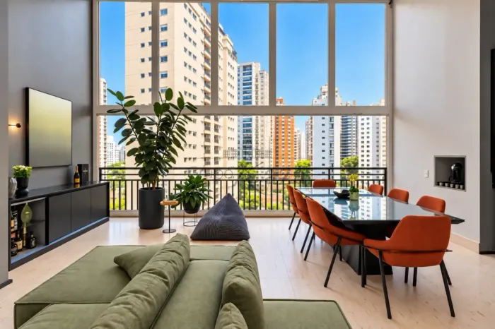 Apartamento - Perdizes - 4 Dormitórios - 156m².